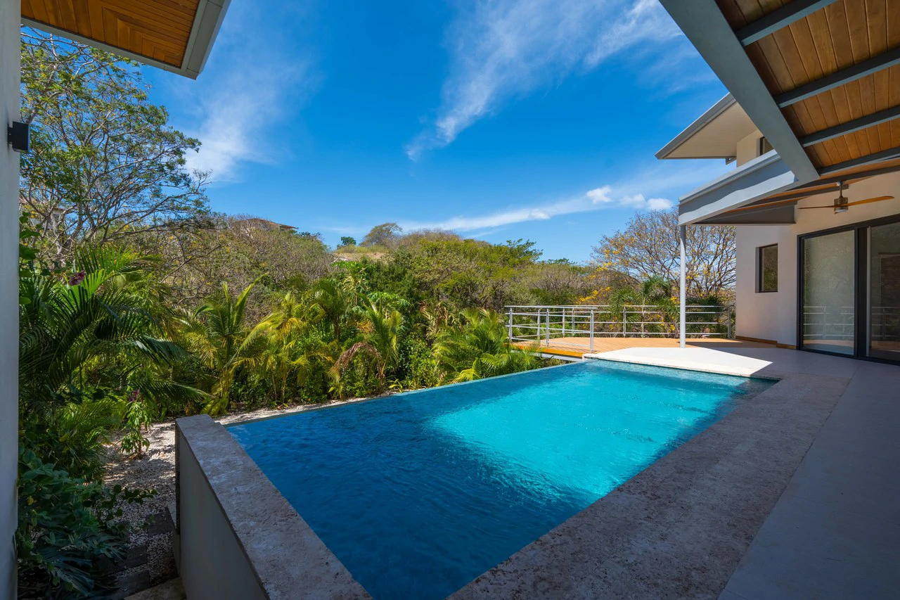 Casa Zoul: A Luxurious residence in the prestigious SENDEROS gated community of Tamarindo! - Gallery image 31