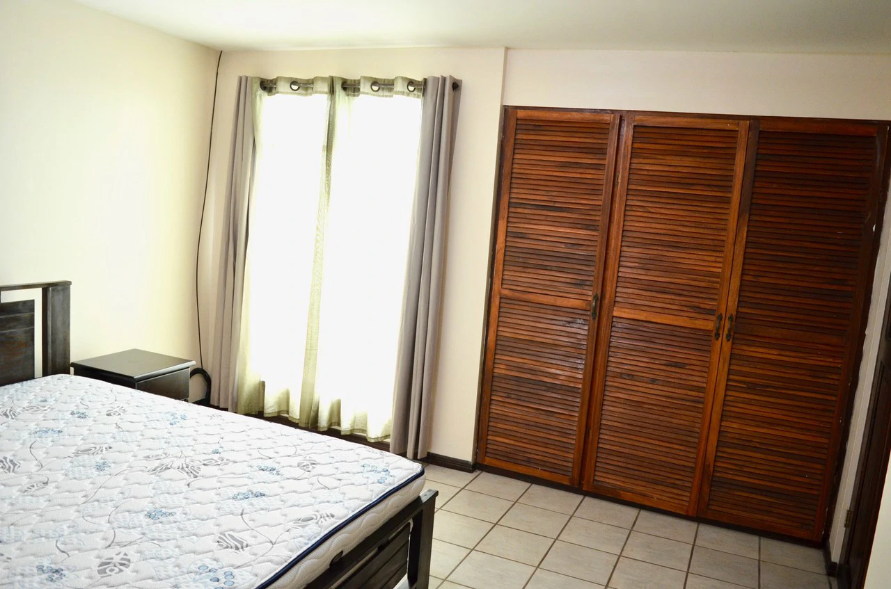 APARTMENTS BUILDING FOR SALE! ATTENTION INVESTORS! - Gallery image 10