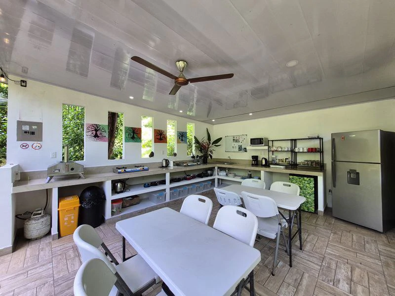 Entre Palmas Retreat: Near the Coast House For Sale in Playa Samara - Gallery image 25