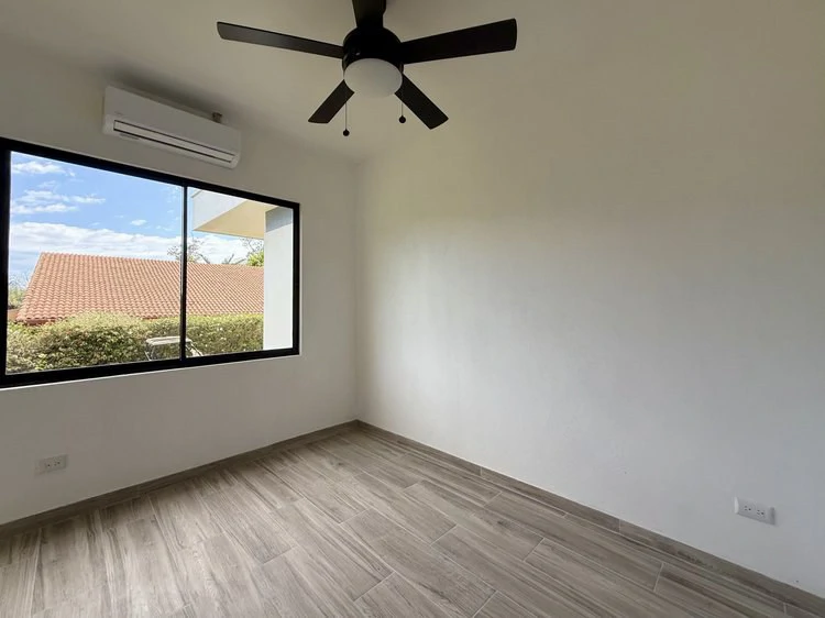 Villa Flores:   Brand new build in upcoming Villas del Mar neighbourhood.  $399,000 USD - Gallery image 20