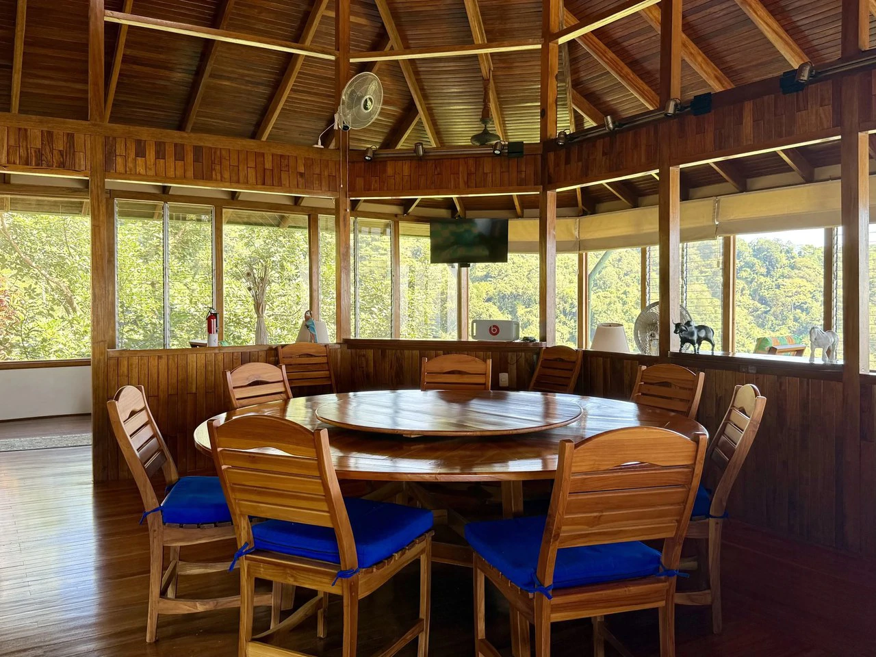 CASA DE LAPAS - OCEAN VIEW: Could you live at the Top of a Mountain in Costa Rica?  Because.... now you can!  Billion dollar views for only $1 Million USD. - Gallery image 24