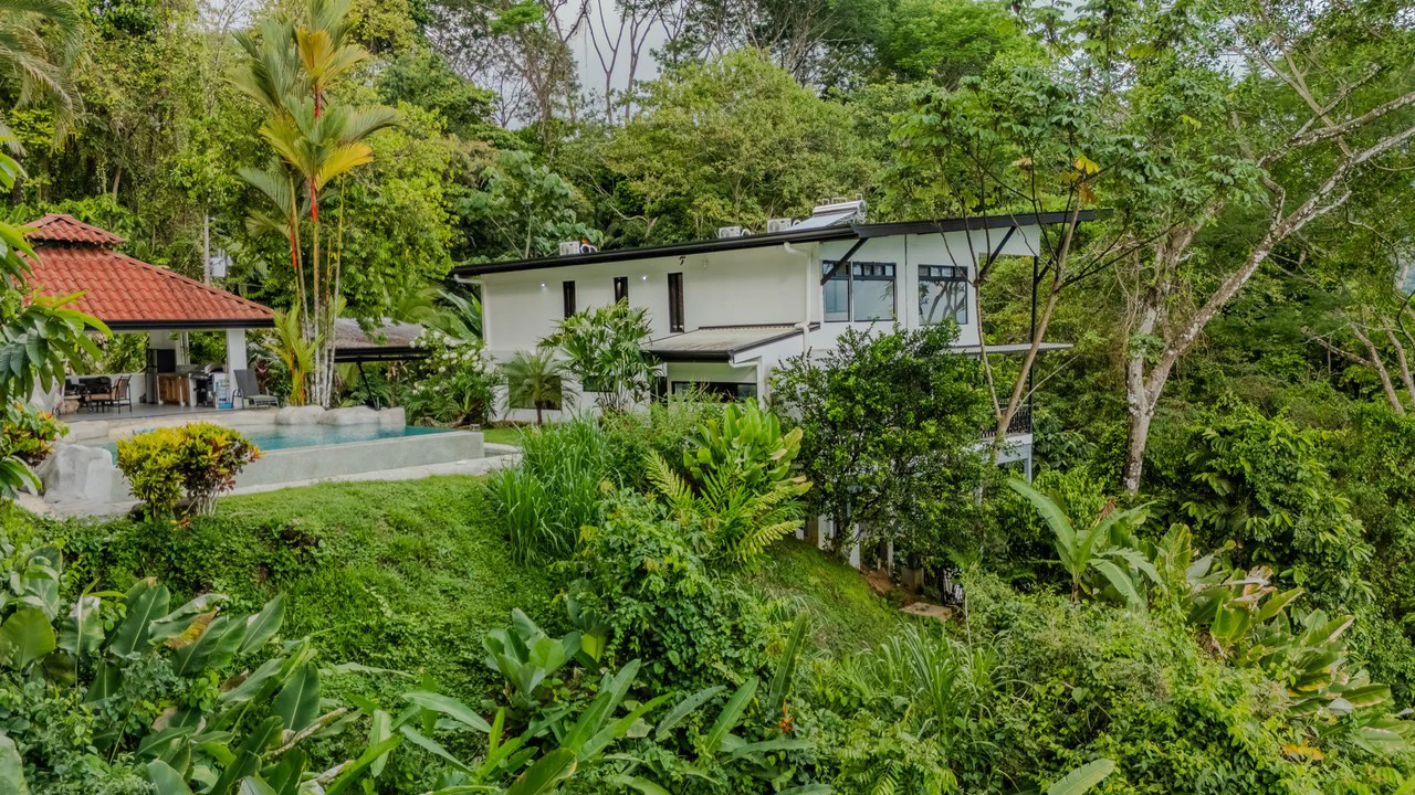 Casa La Roca, Whale's Tail 3 Bedroom Home In Uvita!: Mountain House For Sale in Uvita - Gallery image 14