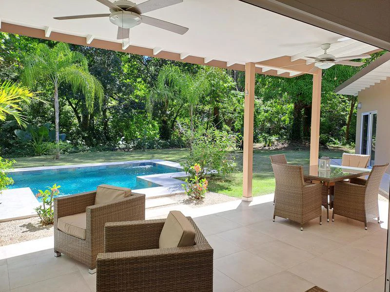 Casa Blue Morpho: Tropical Oasis minutes away from Samara – Ideal for Family Living or Rental Income - Gallery image 2
