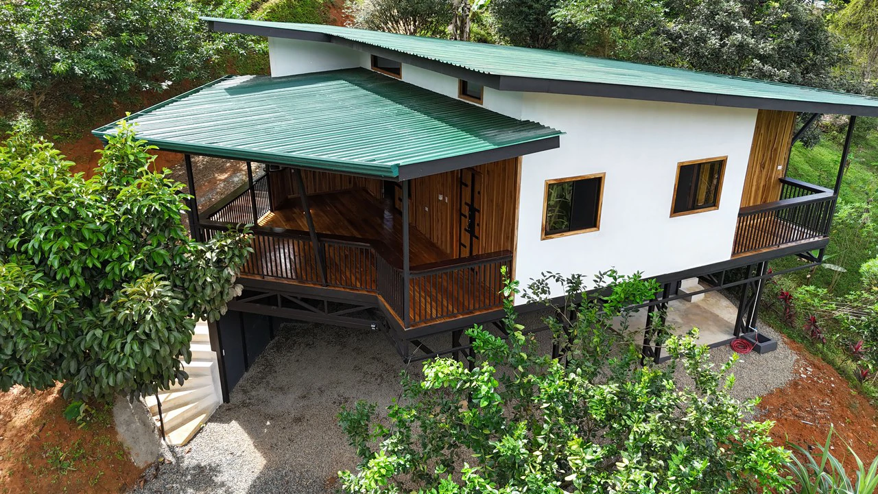 Casa Armonia: Affordable Home For Sale in Platanillo - Gallery image 2