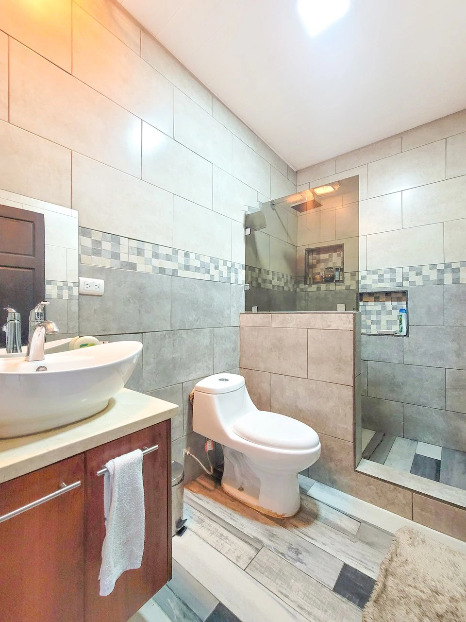 Discover Your New Home in La Viña Condominium, Grecia! - Gallery image 10