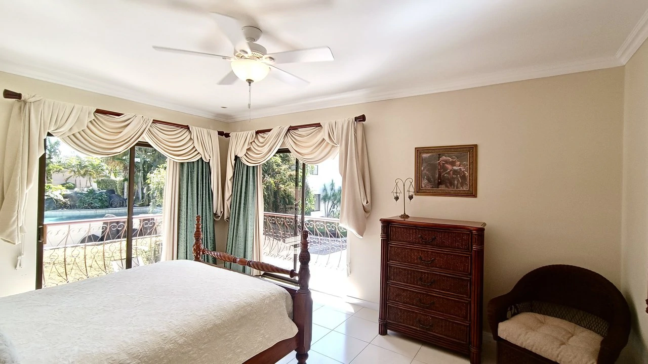 House for sale in Belen, Heredia, Costa Rica. Totally furnished!!! - Gallery image 13