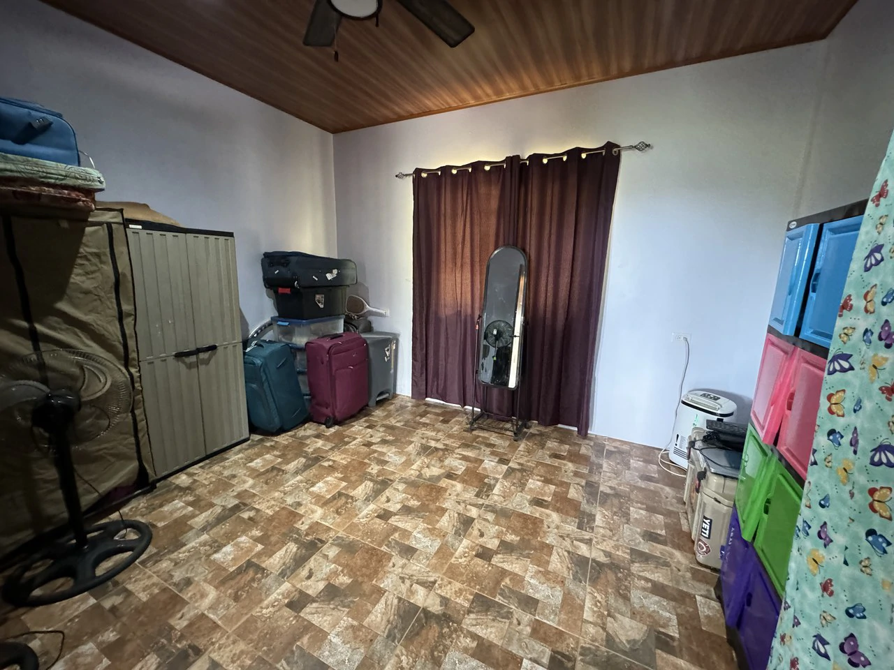 2.6 ACRES – 3 Bedroom Home With Beautiful Views, Several More Building Sites, Perfect For Small Farm!!! - Gallery image 21