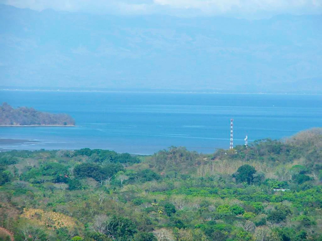 Property for sale with ocean view in Paquera, Costa Rica