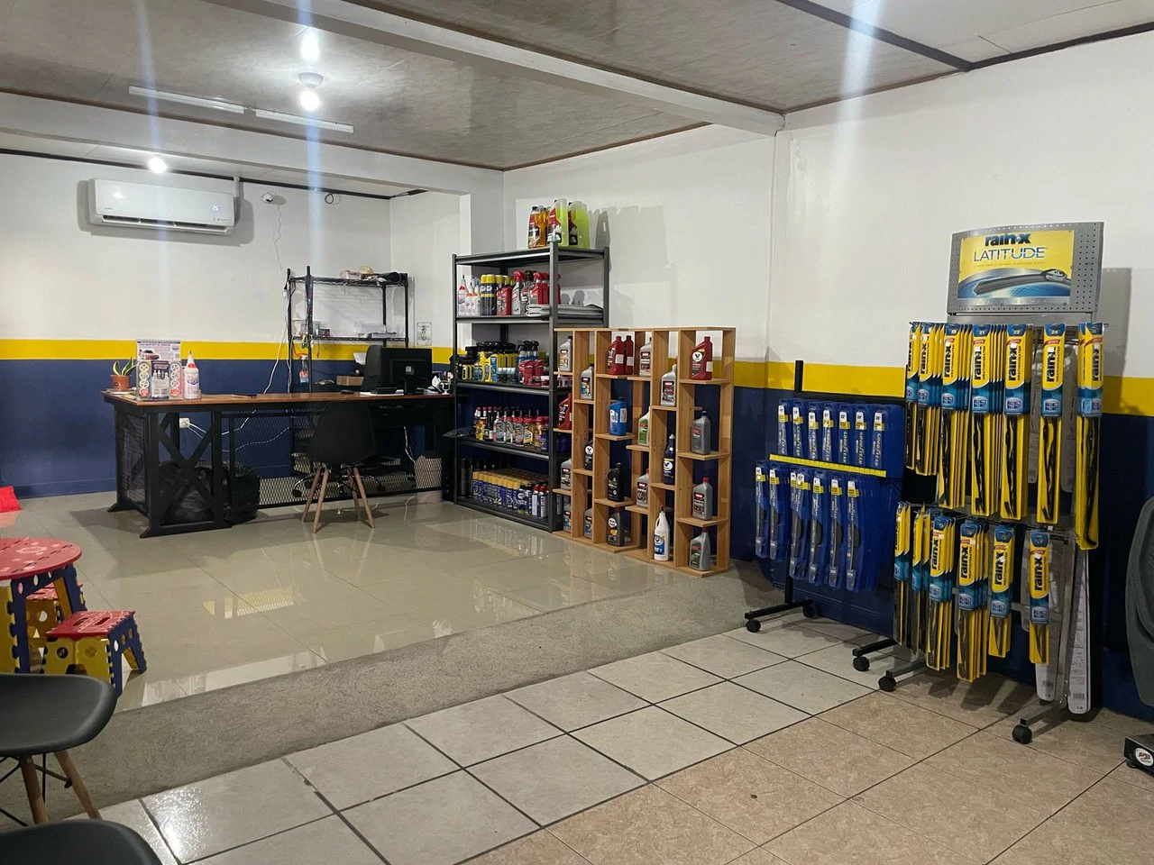 SERVICE CENTER CMH: Lubrication and Tire repair center - Gallery image 5
