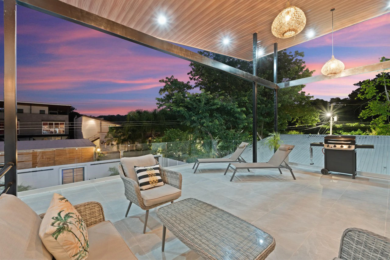 Sámara Serenity - In Town Income Generating Duplex: Near the Coast 1/2 Duplex For Sale in Playa Samara - Gallery image 32