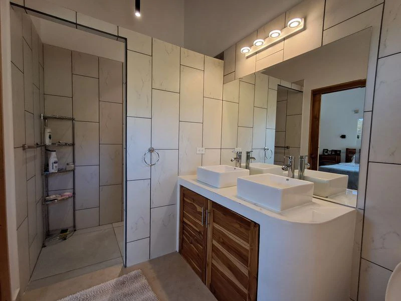 CASA MARIPOSA: Large Contemporary House With 5 Bedrooms - Apartment For Rent - Pool – 5 Minutes From Samara - Gallery image 20