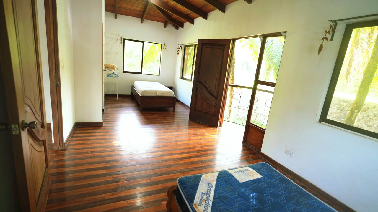 Near the Coast House For Sale in Ojochal - photo 11