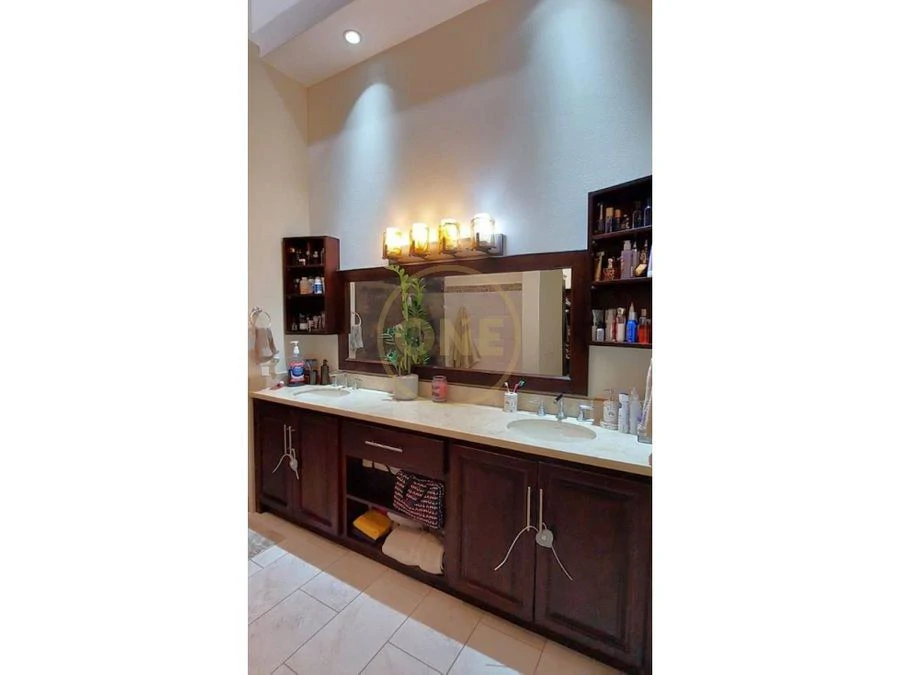 Sale or Rental of a House in San Rafael de Heredia: Spacious Residence in El Castillo, San Rafael de Heredia — Privacy, Fresh Mountain Climate, and Elevated Living - Gallery image 22