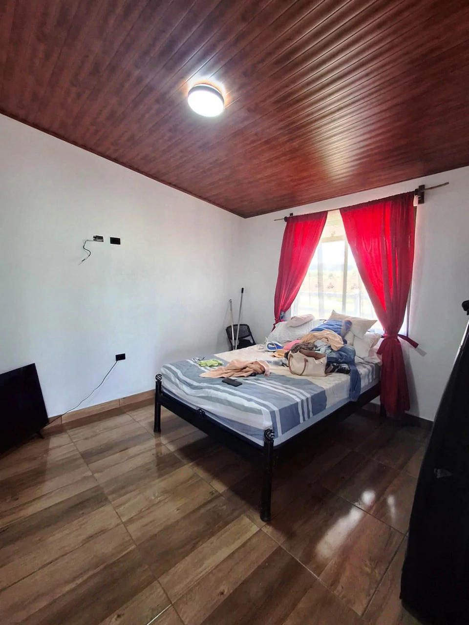 Privacy + Nature: Modern Mountain Cabin on 21.68 Ha! - photo 16