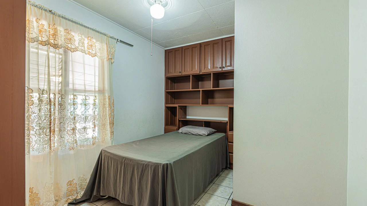 Completely Renovated 5 Bedroom Home in the Heart of San Isidro - Gallery image 39