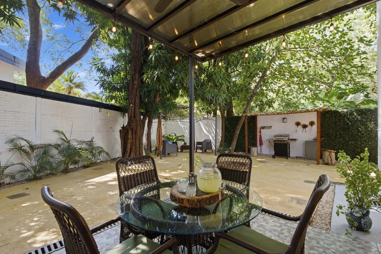 Casa Mykonos: Modern Coastal Living with Private Pool in Surfside Playa Potrero - photo 28