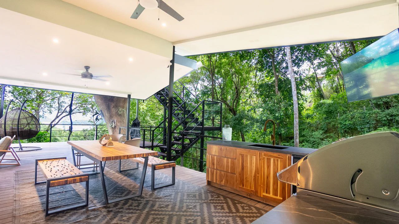 Colina: Flexible Family Home Near Playa Pájaros - Gallery image 4