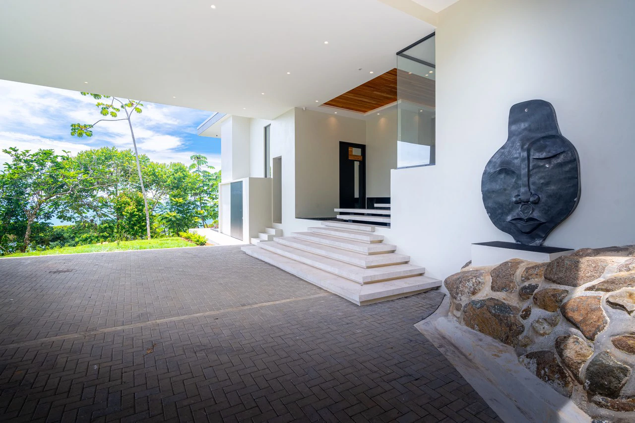 Acqua Blu: Mountain House For Sale in Escaleras - Gallery image 44