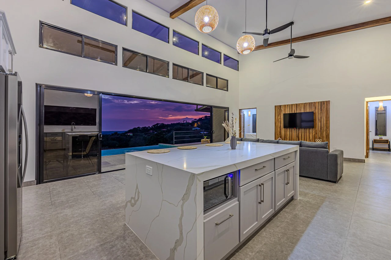 CHONTALES NEW VILLA WITH PANORAMIC OCEAN AND MOUNTAINS VIEWS: Mountain Villa For Sale in Ojochal - Gallery image 28