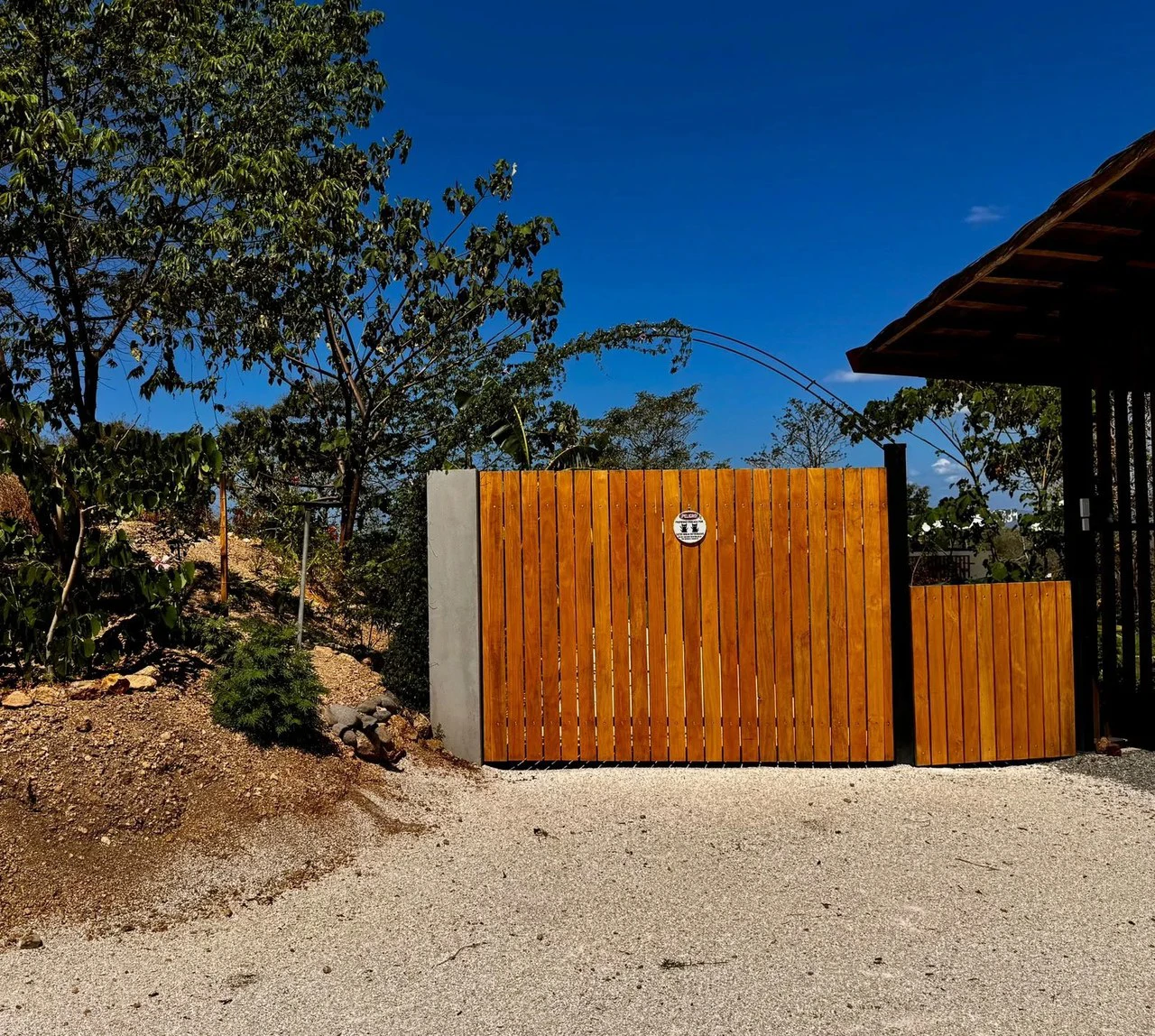 The Ark: $1,390,000 USD Luxury Jungle Estate with Guest House in The Ark Community, Santa Teresa Costa Rica - Gallery image 40