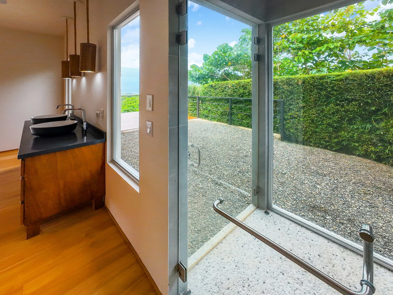 Mar Mystique Haven: Your Dream Home with Stunning Ocean Views - Gallery image 33