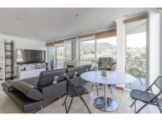Condominium For Sale in San Rafael - Gallery image 6