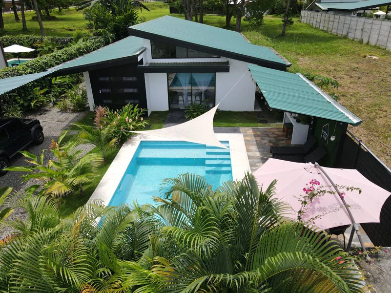 Butterfly Wings House 3 Bed 2 Bath Walking Distance To Town - Gallery image 46