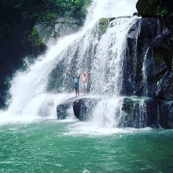 INCREDIBLE ECOLOGICAL PROPERTY WITH 4 SPECTACULAR WATERFALLS