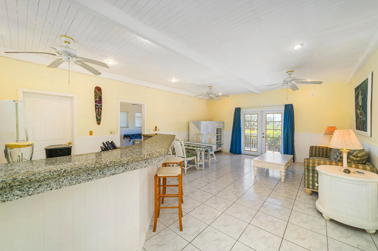 The Sanctuary #3: Ocean View Seaside Condo - Gallery image 9