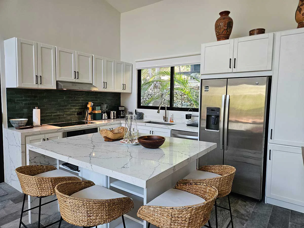 ID 4171: Modern Tropical: Luxury Retreat with Saltwater Pool in Bellevue - Gallery image 21
