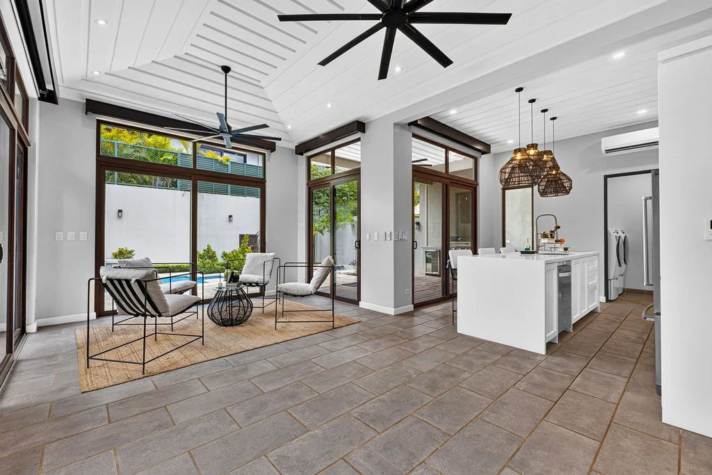 Casa Arcana: Luxury 3BR Condo with Private Pool in Tamarindo Parks | Walk to Beach - Gallery image 3