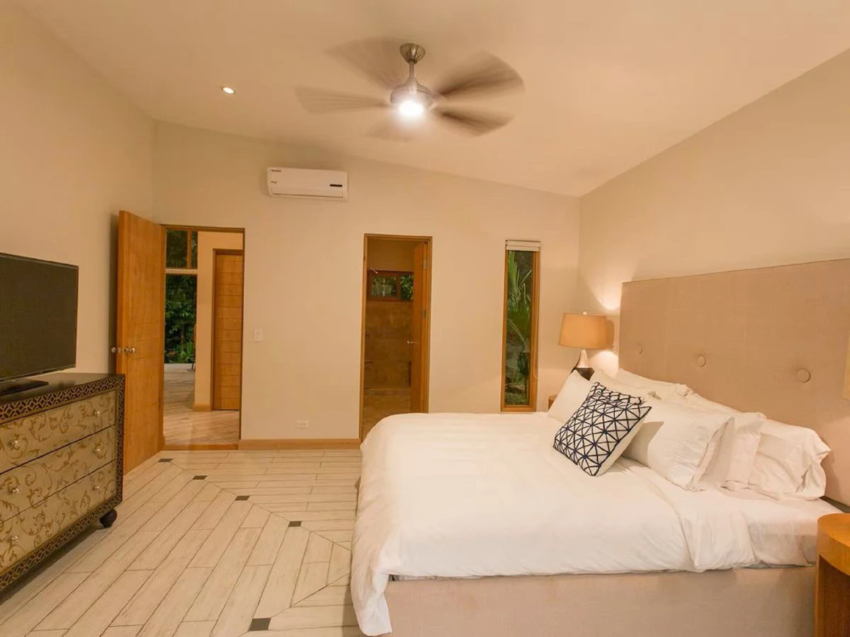 VILLA #1: Live or invest in a property that has it all: the perfect harmony between luxury and nature - Gallery image 68