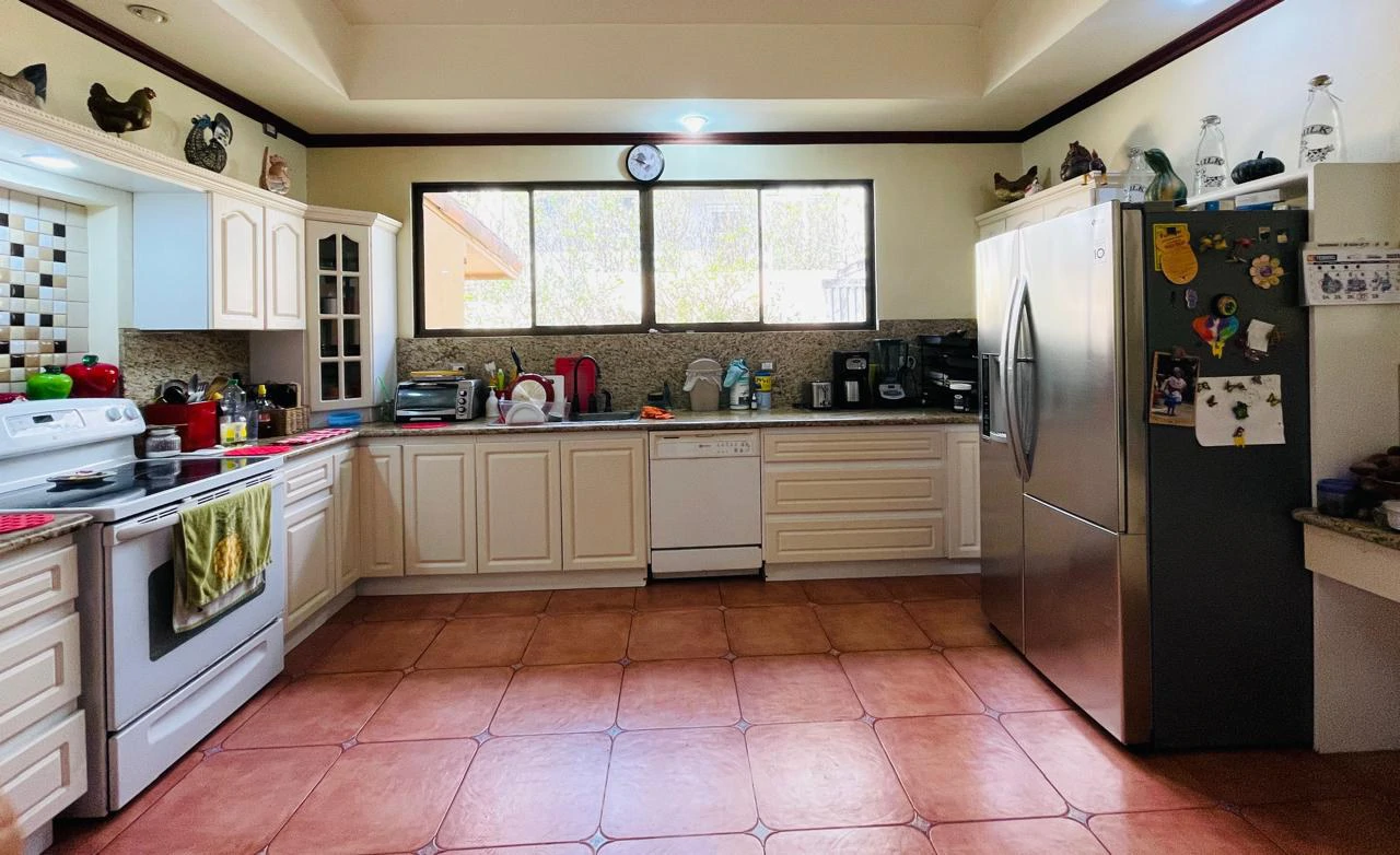House for sale in Escazu Gated Community San Jose Costa Rica - Gallery image 4