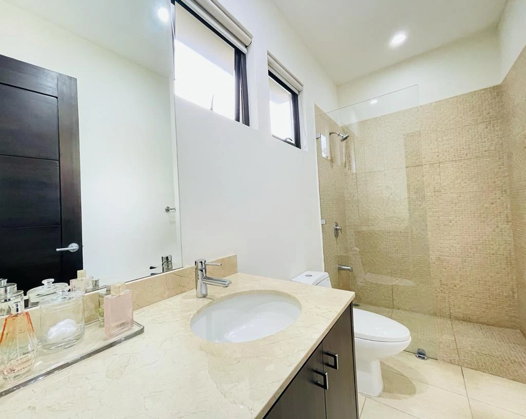 One Floor House for Sale Wide Garden Santa Ana Costa Rica - Gallery image 17