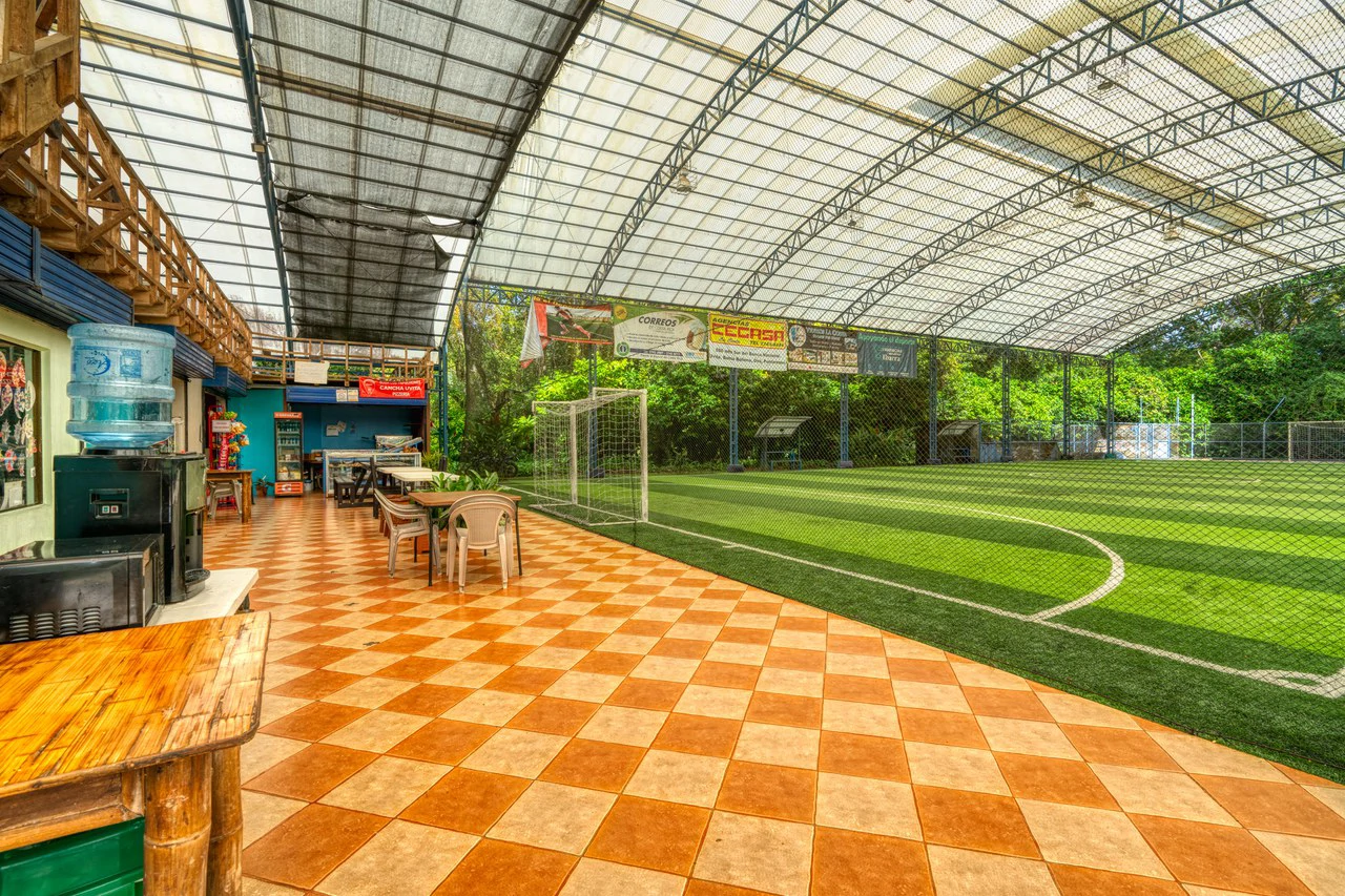 THRIVING SPORTS AND COMMERCIAL BUSINESS WITH OWNER FINANCING OPTION: Rincon Uvita - Gallery image 16