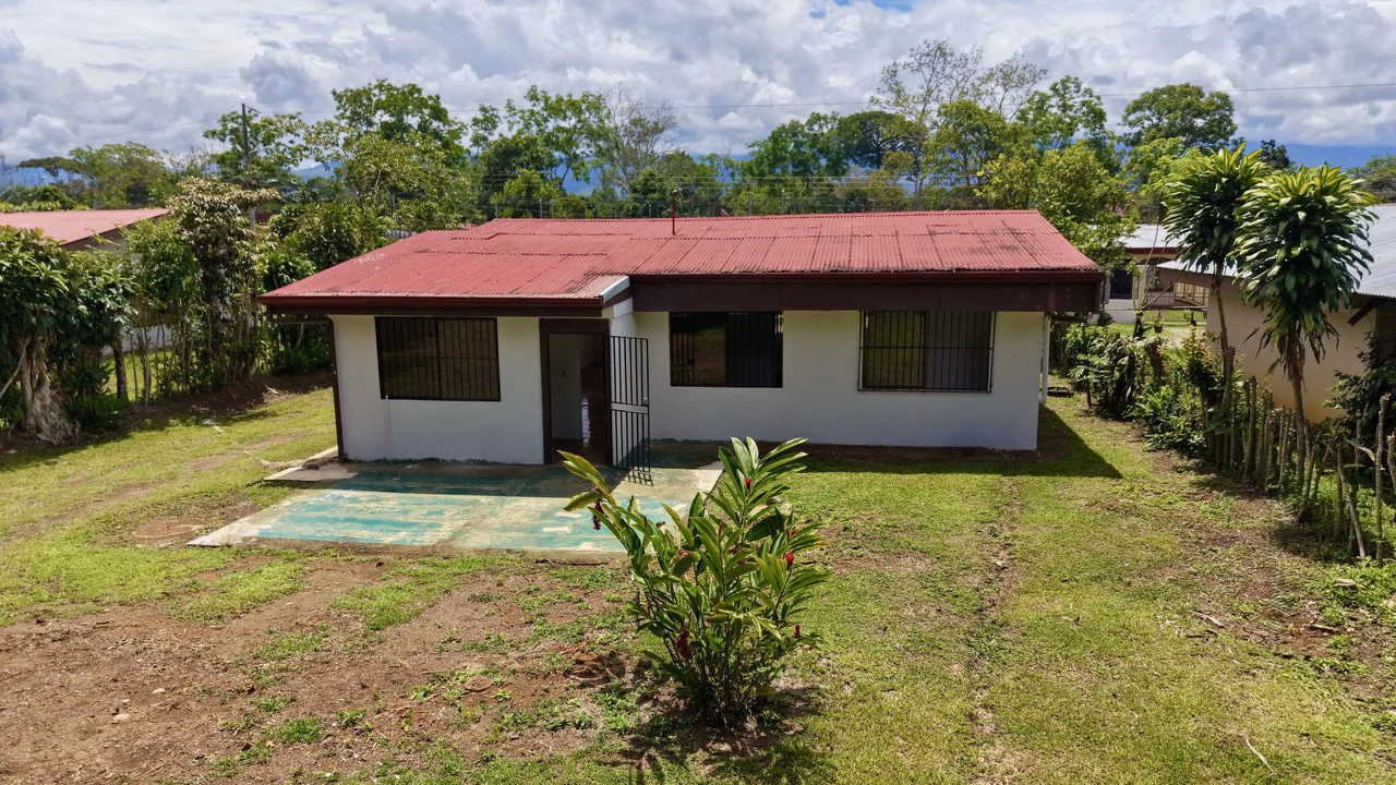 House For Sale in Daniel Flores - Gallery image 29