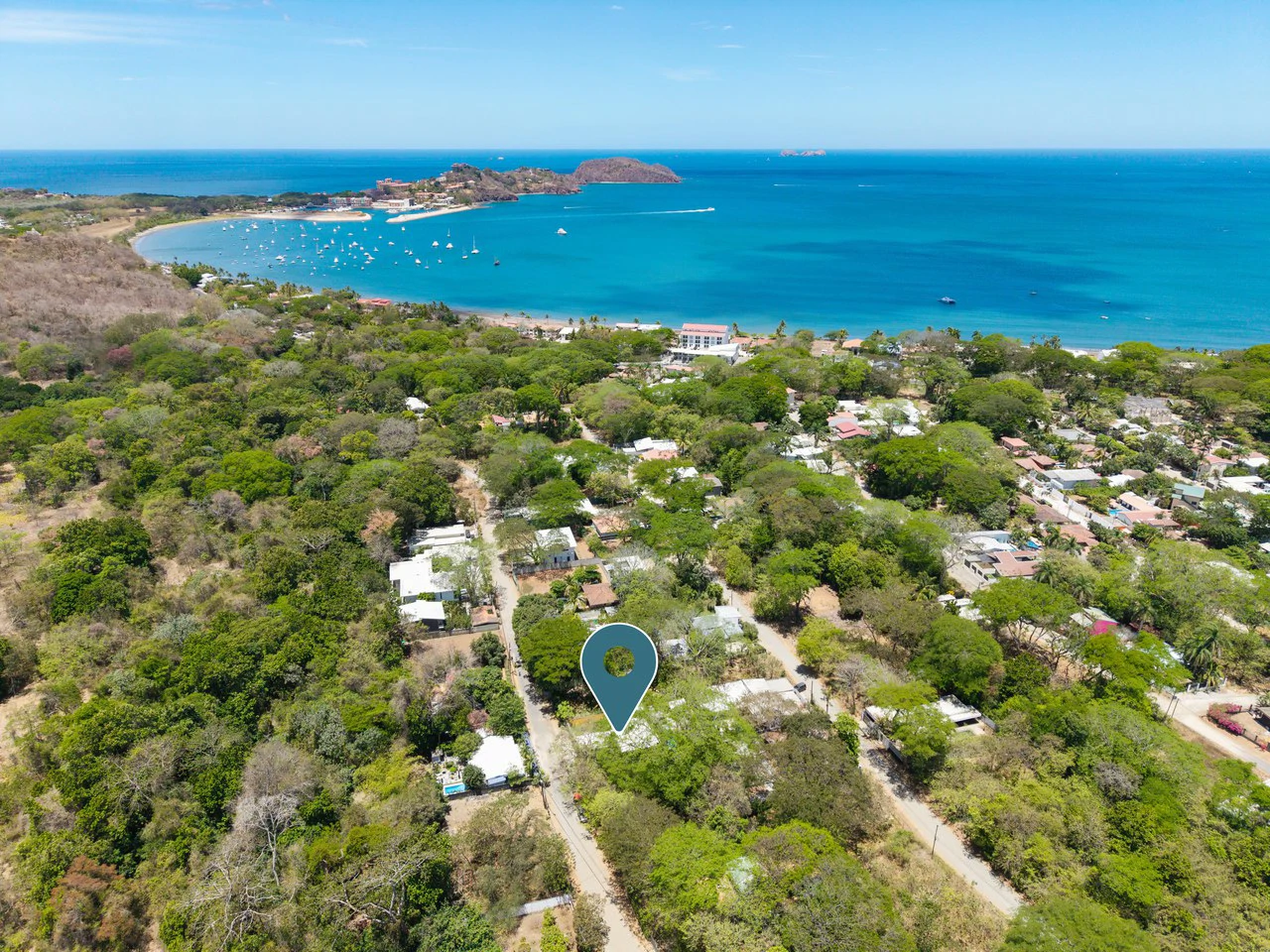 Casa Plumeria: Tropical 4-Bedroom Retreat with Pool Just Steps to Potrero Beach - Gallery image 31
