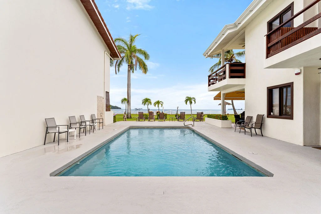 Pacific Beach #10: Fully Renovated One-Bedroom with Panoramic Ocean & Marina Views - Gallery image 14