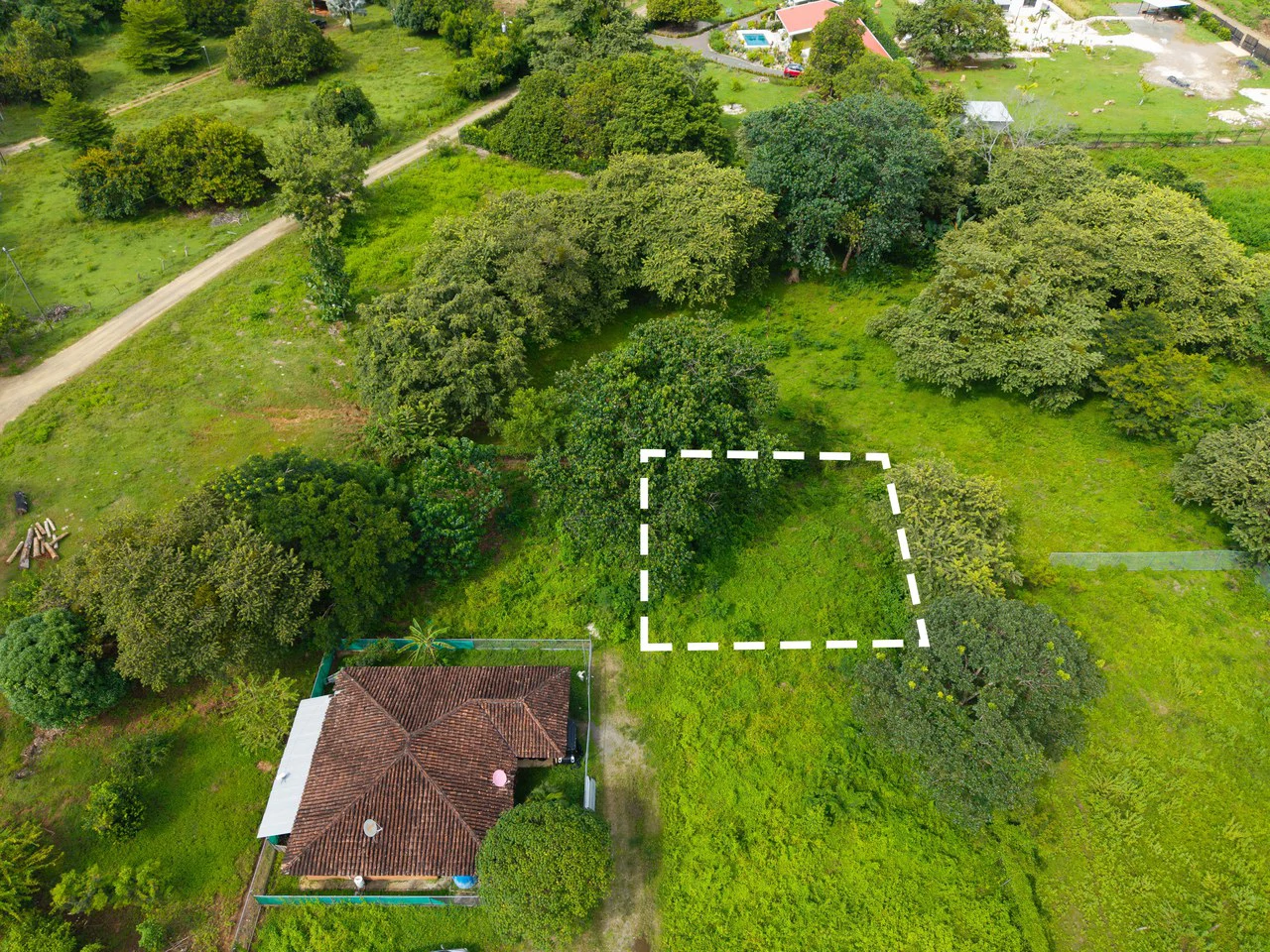424m2 Lot with Water in Playa Potrero: Ready-to-Build Lot with Approved Plans & Renders - Gallery image 3