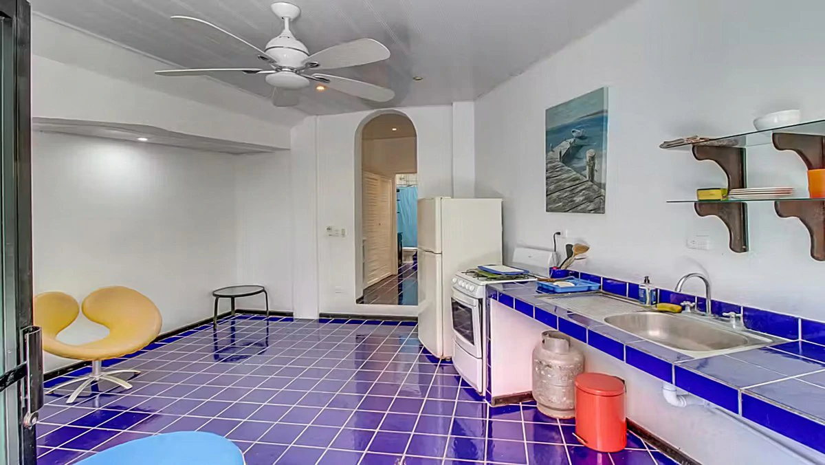 Manuel Antonio Villa: Manuel Antonio Villa with Subdividable Lot or Expansion - Gallery image 38