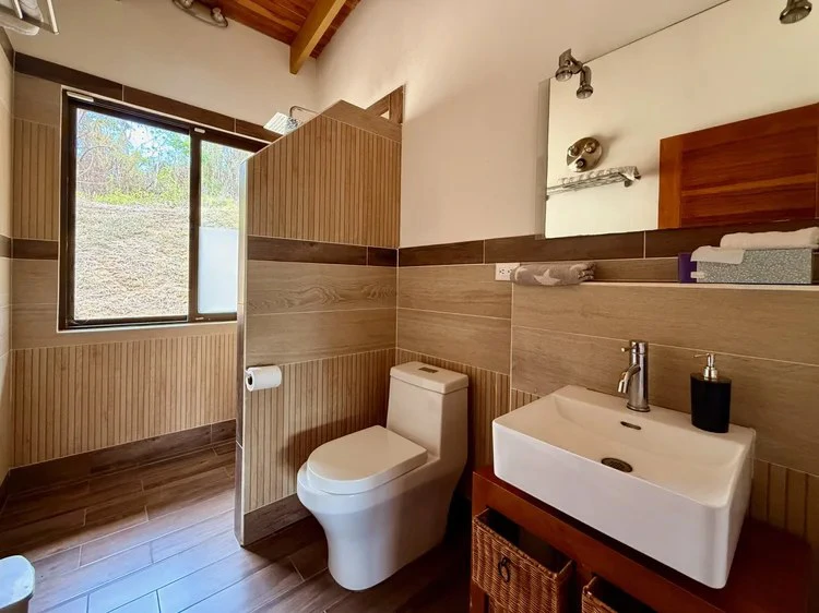 Organic Finca Eco Dreams: $799,000 USDOrganic Finca Eco Dreams – Sustainable Eco Farm for Sale Near Playa Naranjo, Costa Rica Luxury Self-Sustainable Farm, Solar-Powered Estate & Investment Property o - Gallery image 16