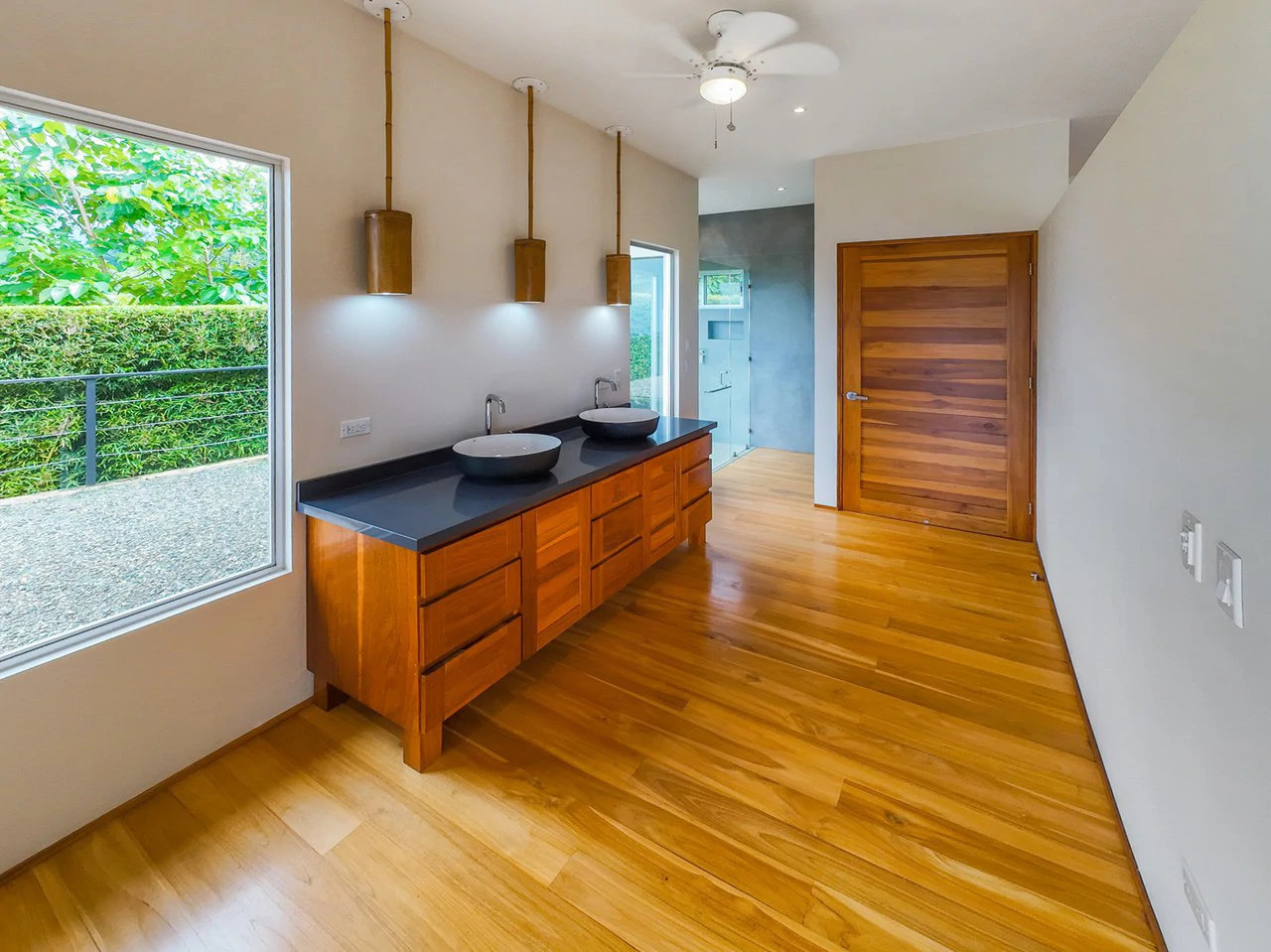 Mar Mystique Haven: Your Dream Home with Stunning Ocean Views - Gallery image 30