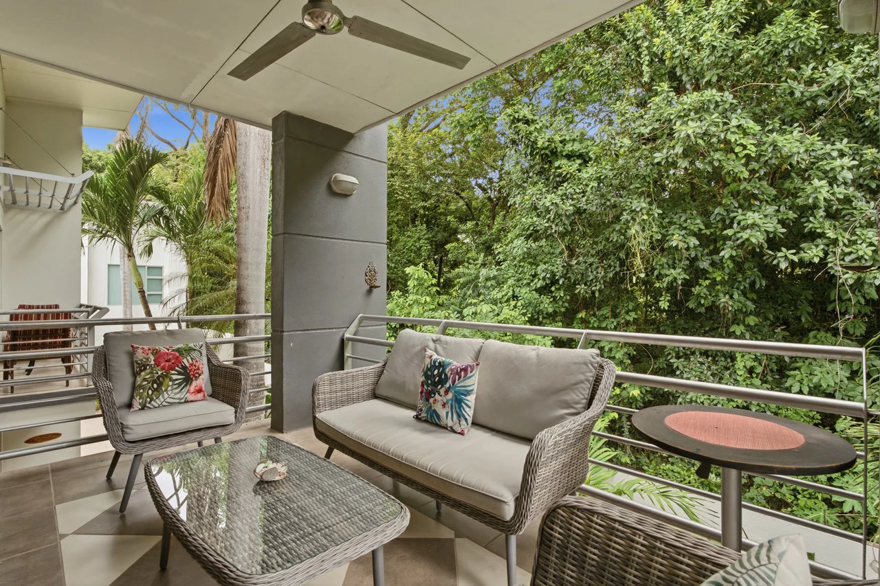 Casa Blanca #8: Spacious 3-Bedroom Condo in Surfside Estates Near Playa Potrero Beach - Gallery image 9