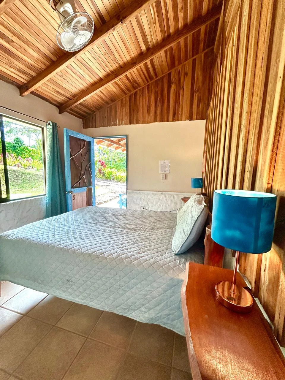 Costa Rica Ecolodge Retreat: Spectacular Views Turnkey Ecolodge Mountain Retreat in the heart of Costa Rica - Gallery image 50