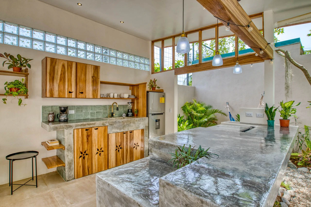 Modern Villa Design With Incredible Income History - Gallery image 7