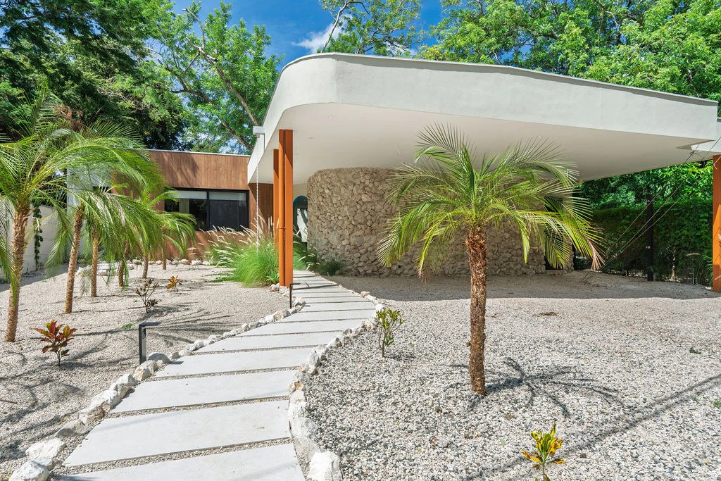 Casa Mareva: Brand-New Luxury Home Just Steps from the Beach in Playa Grande - photo 45