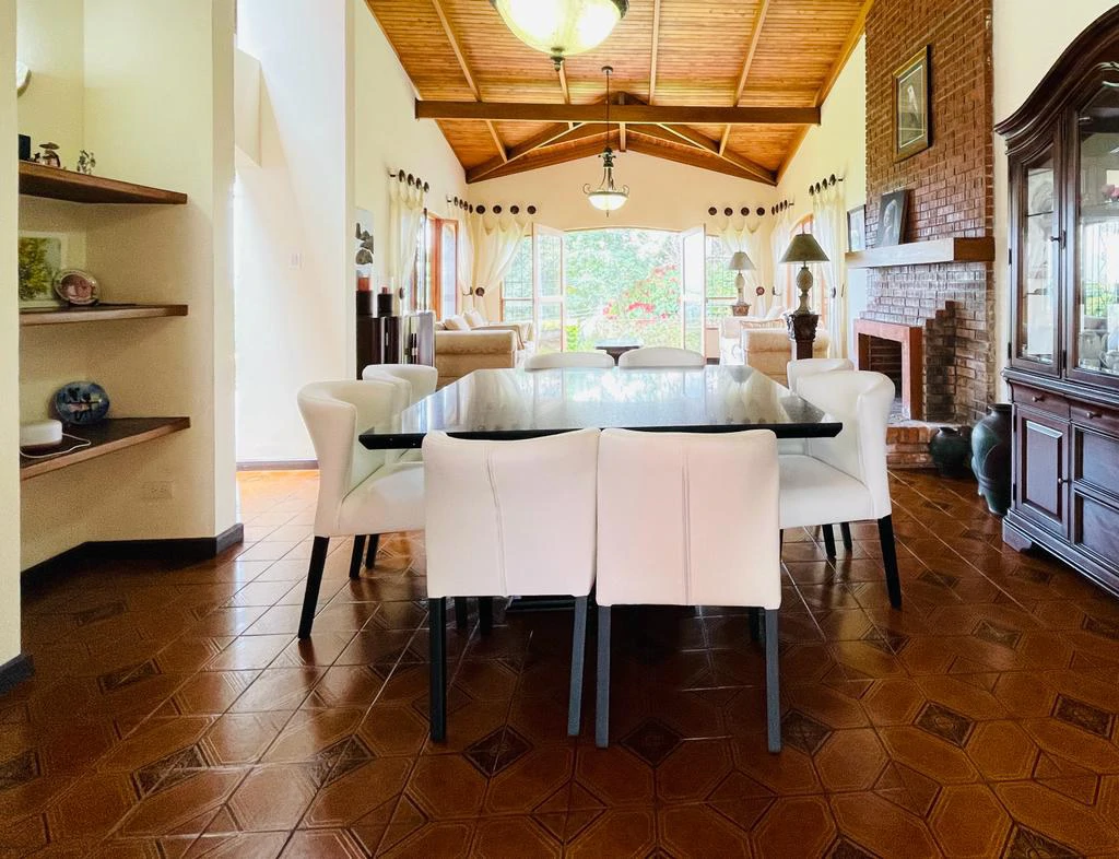 Independent House for Sale with Beautiful View Santa Ana Costa Rica - Gallery image 6
