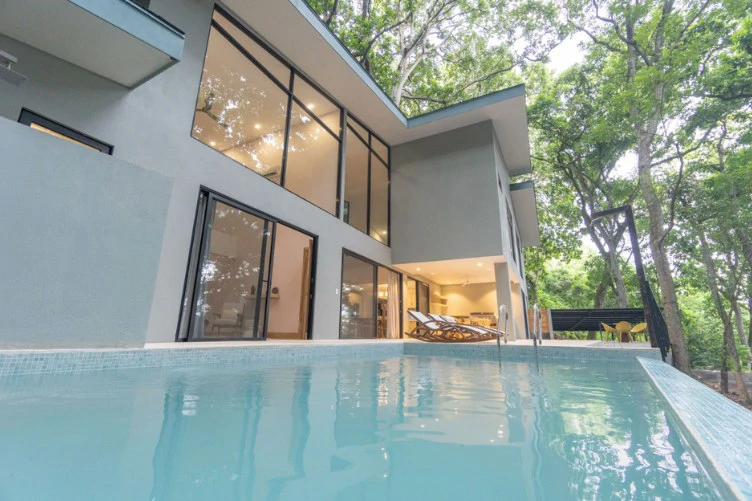 Coco: 3-Bedroom Forest-Side Home Near Playa Pájaros - Gallery image 42