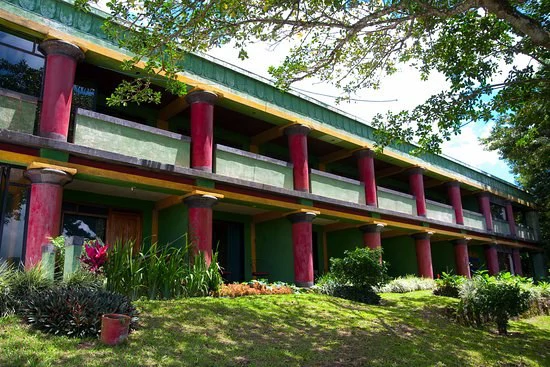 Lake Arenal Hotel & Resort: Well established Hotel overlooking Lake Arenal - Gallery image 3
