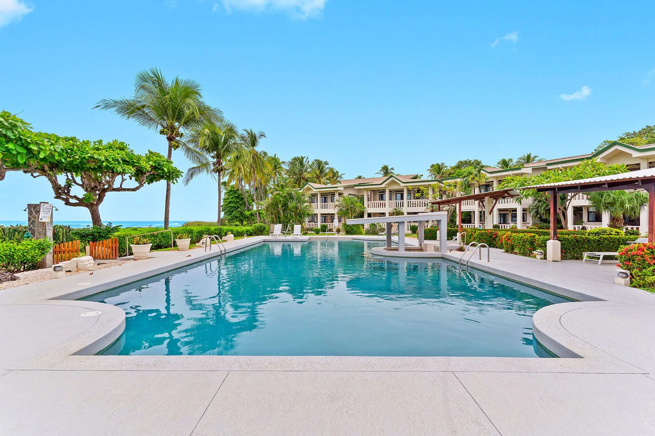Las Brisas #6: Beachfront Condo With Perfect Ocean Views - Gallery image 22